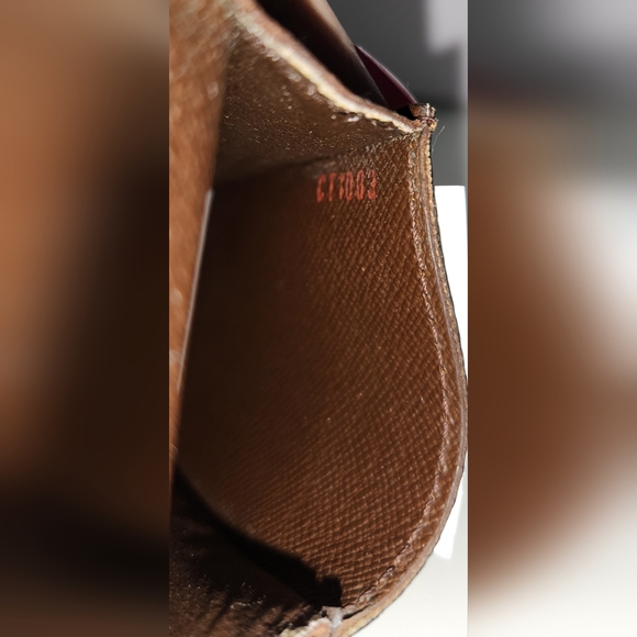 LOUIS VUITTON Damier Cigarette Card/Key Case - Picture 9 of 12